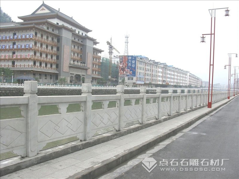 139e69855c8646b096d8a3c24810a840 汉白玉栏杆 河道栏杆 河道围栏