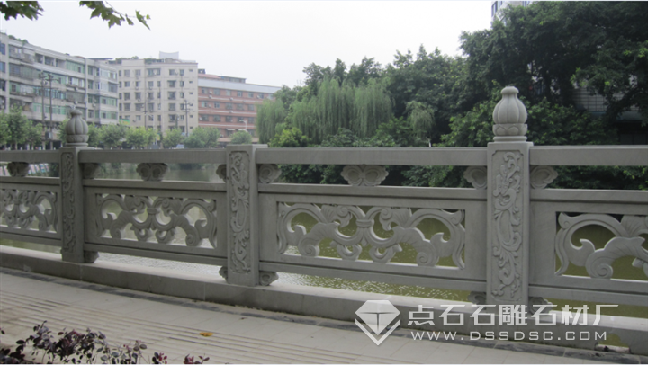 青石栏杆 青石栏杆